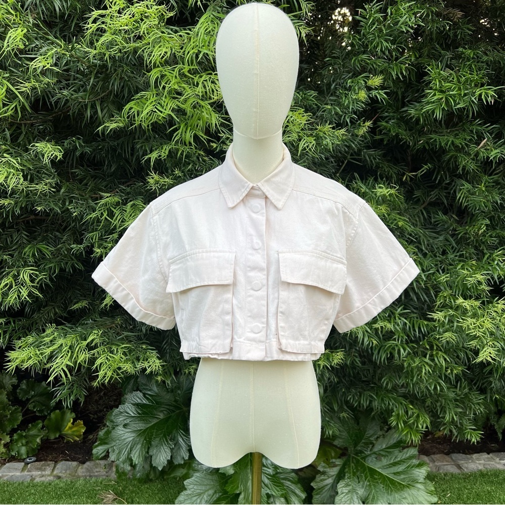 ZARA Cropped button up thick shirt - Picture 1 of 5